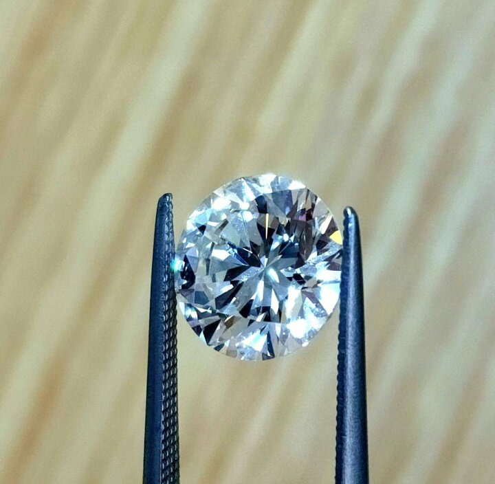 楽天市場】【中央宝石研究所鑑定 】無色 透明 ギラギラ 3ct・Hカラー 