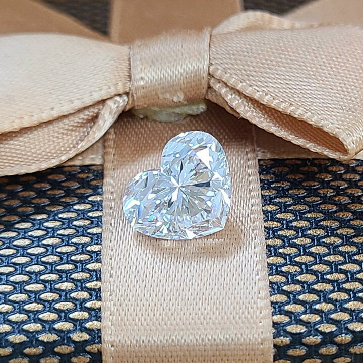 楽天市場】GIA 世界最高品質 3ct ハート ダイヤモンド D IF EXEX 