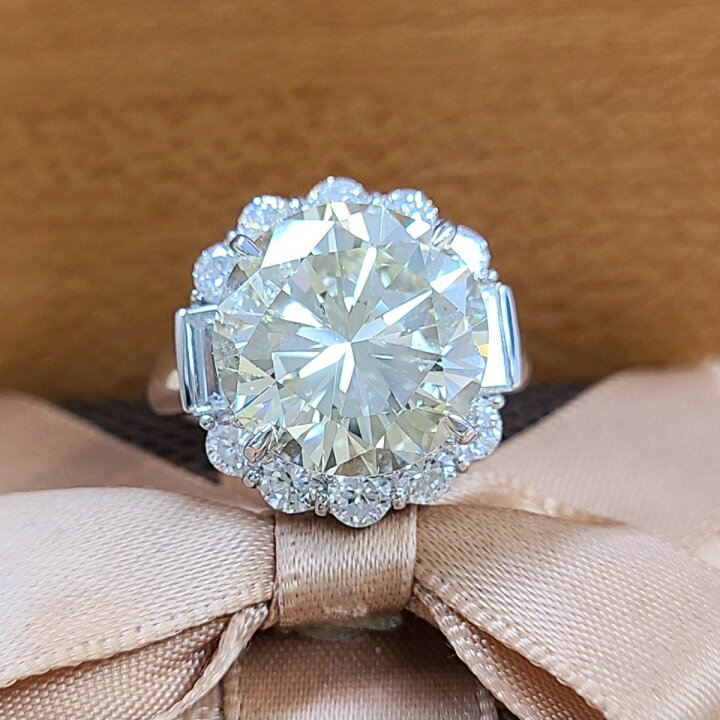 楽天市場】ギラギラ！大粒！8.048ct ダイヤモンド プラチナ 