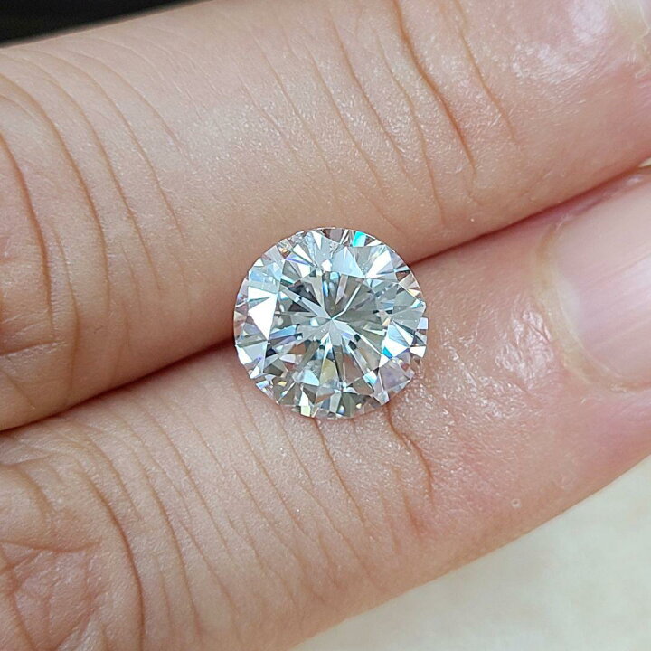 大粒 3ct F カラー ダイヤモンド 蛍光性
