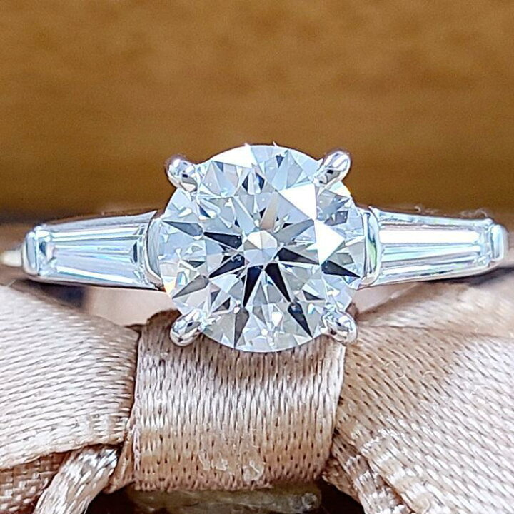 本物保証】 新品同様 ウェーブ リング 指輪 4.3g K18WG 750WG ホワイト  