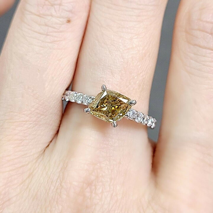 楽天市場】唯一無二の輝き！1.2ct 希少カラー ダイヤモンド プラチナ 