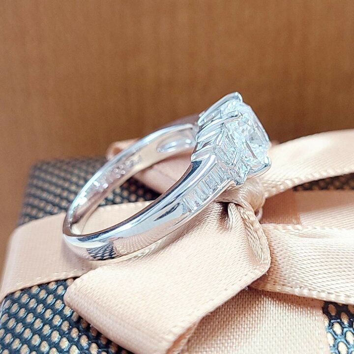 楽天市場】最高品質！ギラギラ！GIA鑑定 1.5ct UP F VS EX プラチナ 