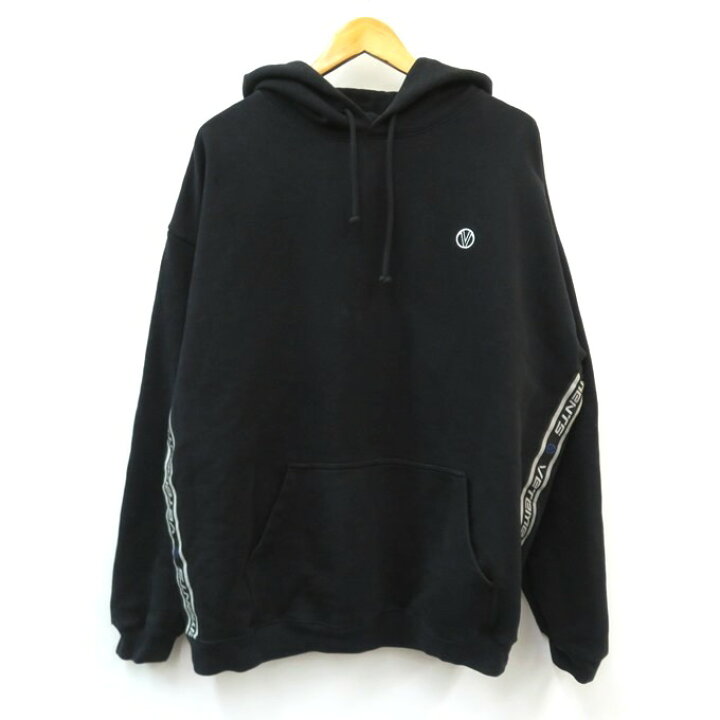 楽天市場】VETEMENTS（ヴェトモン） ロゴテープ プルオーバー パーカー 