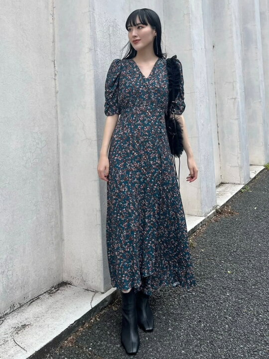 楽天市場】【SALE／50%OFF】ヴィスコースフラワーカシュクール  