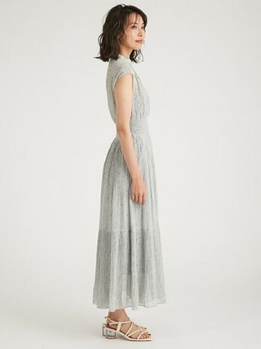 楽天市場】【SALE／40%OFF】ラインアート割線シフォンワンピース FRAY 