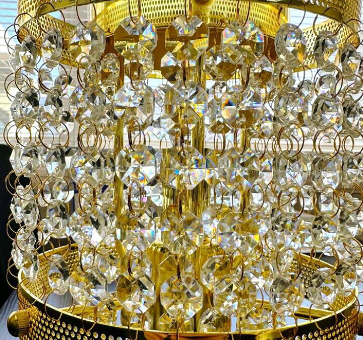 楽天市場】高品質 円柱型 スタンド シャンデリア 小 フルゴールド  