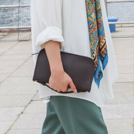 耐久性 スタイリッシュ 本革仕様 フォーマル カジュアル NPレザー クラッチバッグ セカンドバッグ シンプル 軽い 日常使い コンパクト おしゃれ 男性 紳士 メンズ 結婚式 防水性 人気ギフト レザー ブースターズ ハンドル付き Boosters