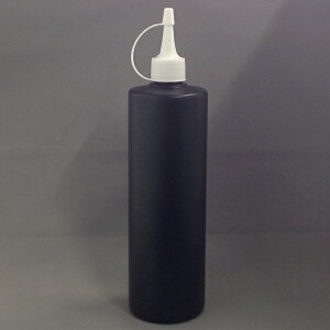 黒いプラスチック容器 PEトンガリノズルボトル500ml黒トンガリ白