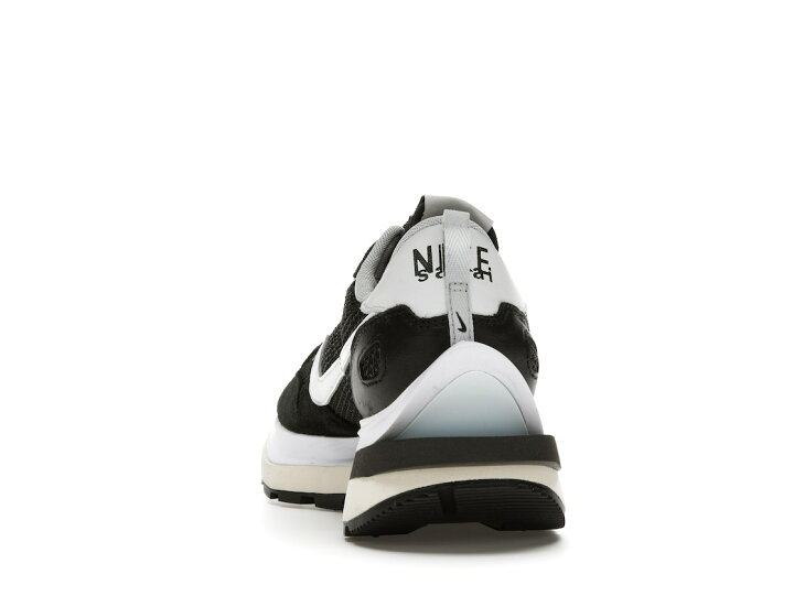 楽天市場】期間限定【1000円クーポン発行中!!】Nike サカイ × ナイキ 