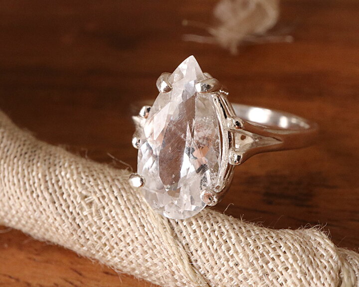 楽天市場】宝石鑑別書付き ロシア産 ロシアン フェナカイト 2.992ct 