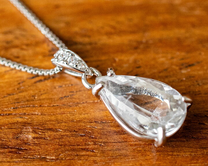 楽天市場】宝石鑑別書付き ロシア産 ロシアン フェナカイト 1.665ct 