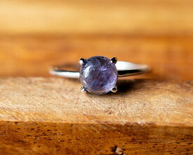 選べる 宝石質 アイオライト ラウンド カボション 6mm ラウンド カボション 約1ct サイズ SV シルバー レディース スピリチュアル 天然石リング 【7号 9号 11号 13号 15号 フリーサイズ 】送料無料 プレゼントボックス付き