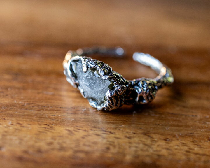 楽天市場】フェナカイト原石 約0.8~1.0ct トレジャーハンター 