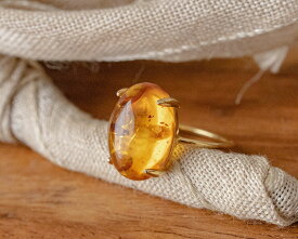天然アンバー 天然琥珀 14×10mm オーバルカボション リング 指輪 Silver925 【 琥珀 】バルト海沿岸産 バルティックアンバー ギフトケース付き プレゼント　カボション