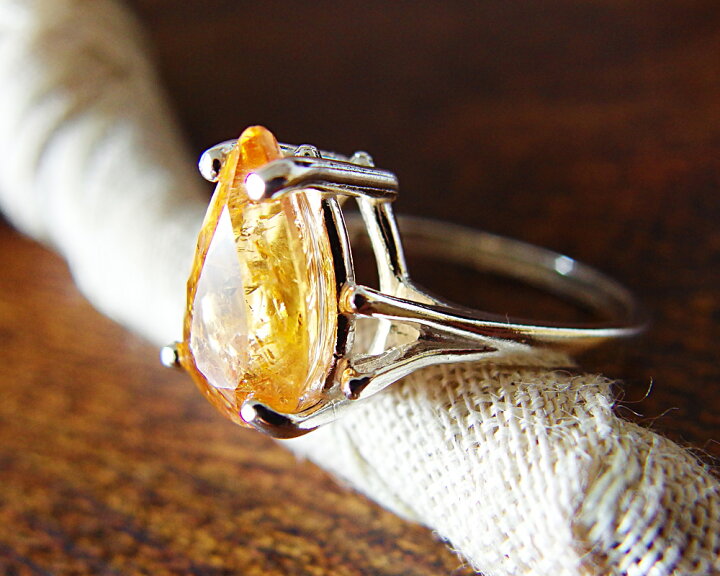 楽天市場】鑑別書付き インペリアルトパーズ 3.055ct ペアカット  