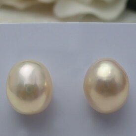 真珠ルース 送料無料淡水真珠ペアルース不思議ちゃんパール ジュエリー　真珠婚　30年 おすすめ品 淡水真珠 人気 誕生日