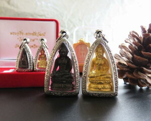 ネックレス アクセサリー ペンダント トップ 仏教 手工芸 小さい チタン 鋼 ブラック ゴールド レトロ エスニック レディース メンズ