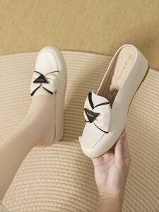 T_ fB[X    EFbW\[ ƂȂ [t@[ obN{ ~hq[ AvRbg Vv