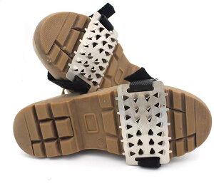 靴底 滑り止め スパイク 雪道 歩く アイゼン 屋外 凍結 雪対策 グッズ 面ファスナー 簡単装着 釣り 登山 チェーン 高齢者 スノーブーツ シューズカバー セット