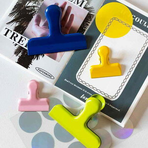 楽譜 クリップ オフィス 文具 ブック 固定 ピアノ 多機能 ギター 金属 楽器 黄 青 緑 発表会 演奏 家 練習 子供 大人 便利 本 カラフル かわいい