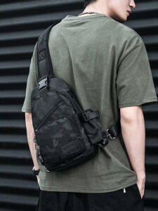 ボディバッグ メンズ かっこいい ワンショルダー 肩掛け 斜めがけ 縦型 海外旅行 スポーツ アウトドア メッセンジャー スリング ウェストポーチ カジュアル オックスフォード ポケット 軽量