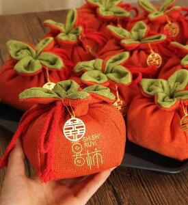 ギフトバッグ 巾着袋 中国風 おしゃれ 結婚式 プチギフト ラッピング お菓子 小分け 小さめ リネン 布 キャンディ チョコレート ボックス ウェディング お祝い お土産 お返し 包装 チャーム