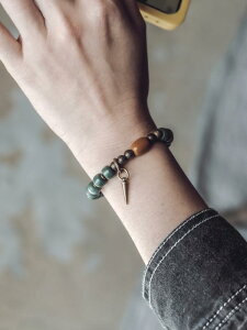 uXbg Y ANZT[ jZbNX AeB[N   ^J r[Y r   SR Lk nhCh I JWA  