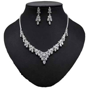 アクセサリー レディース ネックレス ピアス ブレスレット 指輪 セット キラキラ エレガント ゴージャス ブライダル パーティー お呼ばれ プレゼント 緑 紫 白