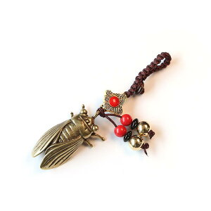チャーム キーホルダー ペンダント トップ 中国風 真鍮 工芸品 縁起物 アクセサリー 小物 パーツ 装飾 飾り 紐付き 個性的 エレガント ゴールド 蝉