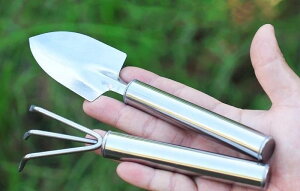 ガーデニング スコップ ステンレス スチール 家庭菜園 レーキ ツール 多肉植物 鉢植え セット 小さめ シンプル 潮干狩り 盆栽 木製 耐久性 滑り止め 軽量 便利