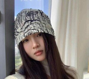 [X Xq fB[X   VtH Lbv   t[TCY ؍ |GXe s o ig o 