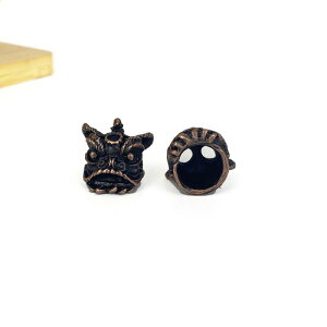 置物 卓上 インテリア おしゃれ アンティーク調 キーチェーン 小さめ ペンダント 犬 カメ 獅子舞 チャーム アクセサリー プレゼント コレクション