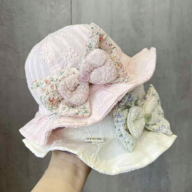ベビー 帽子 女の子 春秋 バケットハット あご紐 リボン 刺繍 つば広 薄手 日焼け防止 レジャー お出かけ カントリー調 かわいい プリンセス 花柄 ピンク 青 ベージュ ギフト 出産祝い 誕生日