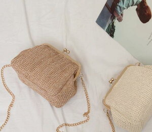 JSobO fB[X  ܌ V_[΂߂  r[` s ̓I    AvRbg F