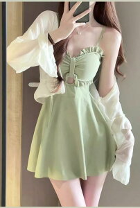 水着 かわいい レディース 大人 ワンピース セパレート 大きいサイズ 体型 二の腕 カバーアップ 長袖 胸パッド ノンワイヤー メッシュ 透け感 フリル スカート パンツ 日焼け対策 リゾート