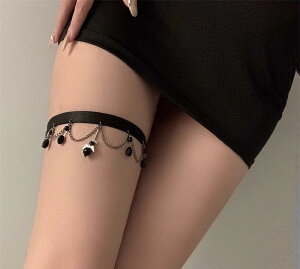 ガーターリング おしゃれ レディース チェーン 鎖 ビーズ 花 装飾 セクシー 太もも 脚 レッグ 合金 ゴシック イベント ハロウィン コスプレ 衣装 小道具 黒 キラキラ