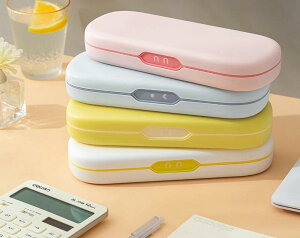 ペンケース 小学生 男女兼用 二層式 多機能 かわいい おしゃれ シンプル 筆箱 文具収納 プラスチック製 新一年生 学習用品 整理整頓 白 ピンク ブルー 黄