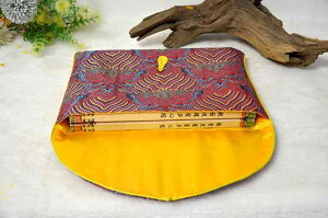 巾着袋 仏教経典 法本 法宝 仏具 数珠 お守り 宝飾品 アクセサリー 小物入れ 収納 ポーチ ケース 多目的 布製 チベット式 携帯用