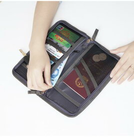 パスポートケース 多機能 防水 持ち手付き 海外 旅行 カードケース チケットホルダー キーリング ペンホルダー 内ポケット 大容量 ファスナー グレー 青 ピンク