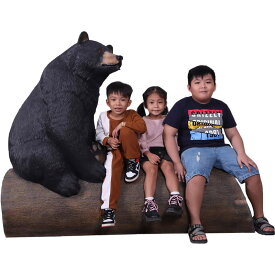 FRPアニマルオブジェ 大木に腰掛けるクマのベンチ置物 動物 熊 くま ガーデンファニチャー 椅子 イス 動物園 公園 店舗 カフェ 喫茶店 レストラン 飲食店 インテリア イベント ディスプレイ 実物大 等身大 リアル 【whlny】