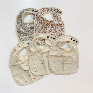 お食事スタイ ベビースタイ 赤ちゃん 出産祝い 海外子ども服 涎掛け よだれかけ スタイ エプロンスタイ お食い初め バースデーフォト ムーン柄 月柄 ダイナソー 恐竜柄 花柄