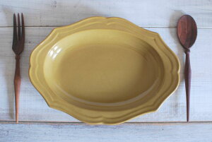 【fucca】classique クラシークシリーズ オーバル26cm深プレート 楕円皿 キャラメル 人気食器 美濃焼 インスタグラム テーブルウエア 洋食器 西洋皿 国産 日本製 おもてなしの器 オーバル皿