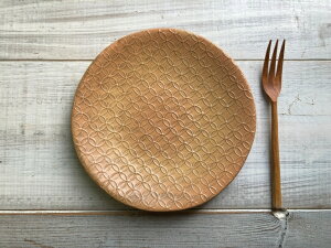 【fucca】shippouプレート 中皿20cm 黄土 平皿 美濃焼 和皿 洋皿 伝統柄 和食器 デザート皿 おかず皿 パン皿 ケーキ皿 取り皿 美しい器 七宝 日本製