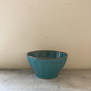 Vi@mV[Y@JtFI{E@AeB[NgR@ mH@ySALE/fuccalłi/Z/JtFI{[z