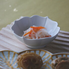 有田焼 桔梗渕小鉢 豆鉢 マット 副菜 フルーツ 和菓子 和食 和食器 おしゃれ シック 可愛い