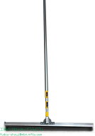 【友定建機】スイングスライダー　TSS-900　（900mm　ロングハンドルコンクリートブラシ）