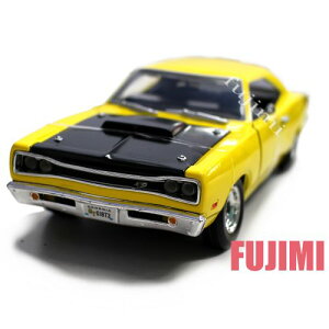 MotorMax �i���[�^�[�}�b�N�X�j 1969 Dodge Coronet Super Bee 1/24 �C�G���[ �_�b�W �R���l�b�g �X�[�p�[�r�[ �}�b�X���J�[ �~�j�J�[