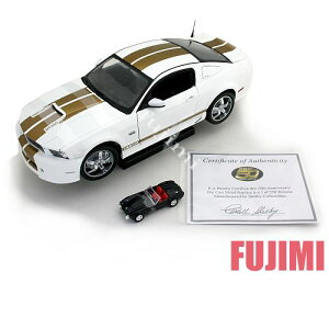 SHELBY COLLECTIBLES 2012 Ford Shelby GT350 with Cobra 1/18 tH[h }X^O VFr[ Ru ~jJ[