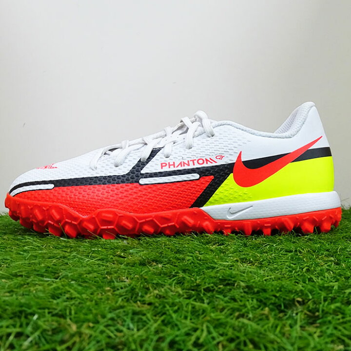 楽天市場 ナイキ Jr ファントム Gt 2 アカデミー Tf Nike サッカー フットサル シューズ ジュニア トレーニングシューズ トレシュー 子供用 キッズ ターフ ホワイト ブライトクリムゾン ボルト Dc0817 167 フジスポ楽天市場店 楽天市場 ナイキ Jr ファントム Gt 2 アカデミー Tf Nike サッカー フットサル シューズ ジュニア トレーニングシューズ トレシュー 子供用 キッズ ターフ ホワイト ブライトクリムゾン ボルト Dc0817 167 フジスポ楽天市場店